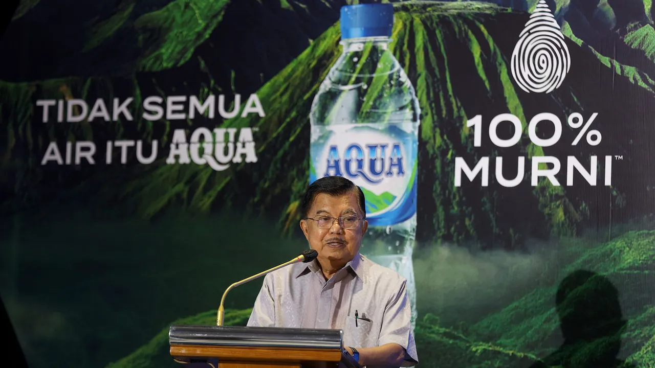 Dr. (H.C.) Drs. H. Muhammad Jusuf Kalla