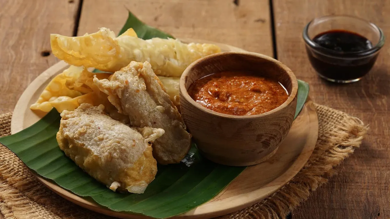 Batagor adalah makanan khas Jawa Barat