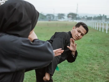20 Gerakan Pencak Silat Beserta Namanya, Apa Saja?