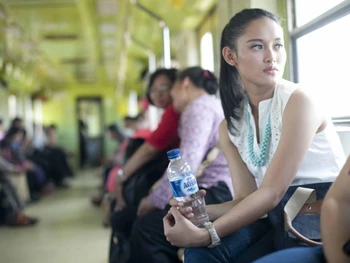 5 Manfaat Minum Air Putih Yang Cukup Bagi Kesehatan Tubuh