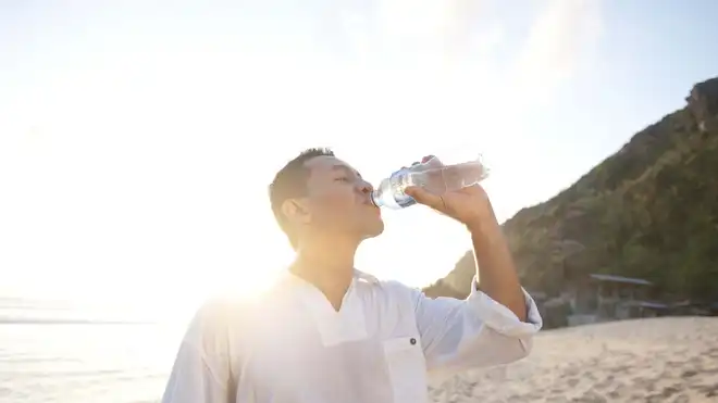 Cegah Batu Ginjal dengan Banyak Minum