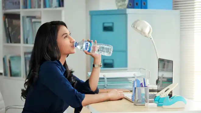 Peran Air Mineral yang Bagus Untuk Kulit