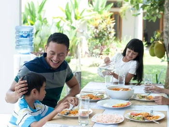 6 Cara Menjaga Kesehatan Keluarga, Yuk Mulai Terapkan!