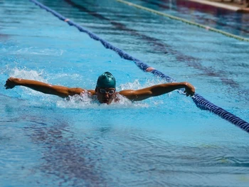 7 Benefits of Breaststroke Swimming and the Techniques