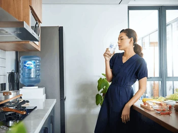 6 Cara Mengatasi Sering Buang Air Kecil dan Penyebabnya