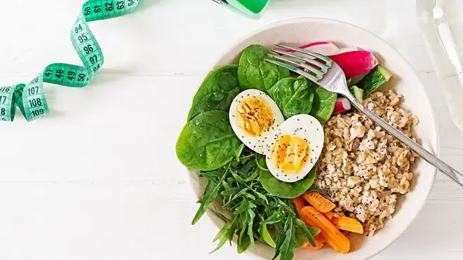 Diet Mediterania: Pengertian, Manfaat & Cara Melakukannya