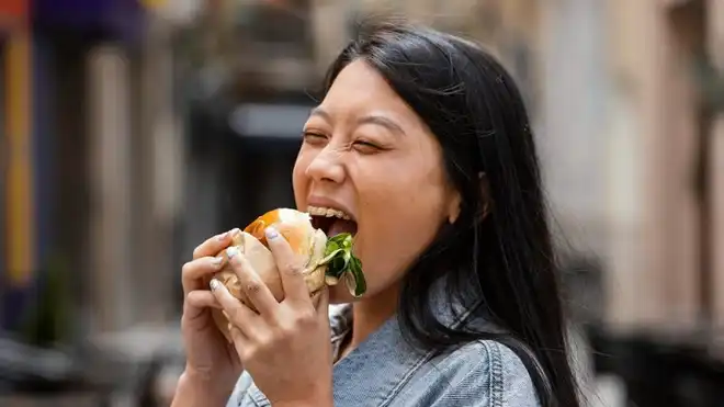 Cheating Day adalah: Manfaat & Aturan yang Benar