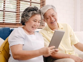 12 Ide Kegiatan untuk Lansia agar Tetap Aktif dan Sehat