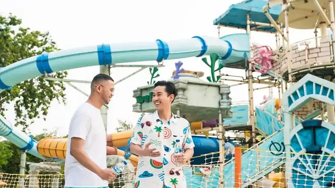 7 Manfaat Liburan Bersama Teman & Ide Kegiatannya yang Seru