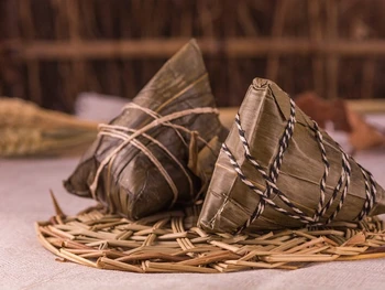 14 Oleh-Oleh Khas Sumatera Barat Paling Populer