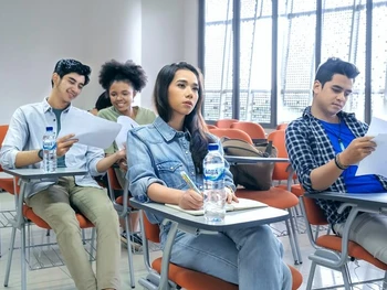 7 Cara Meningkatkan Motivasi Belajar agar Lebih Fokus