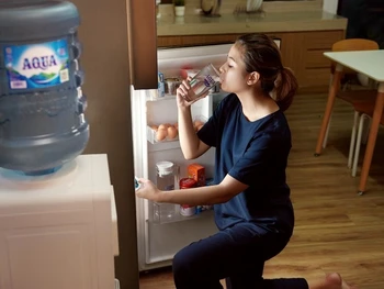 7 Manfaat Minum Air Putih saat Diet yang Perlu Diketahui