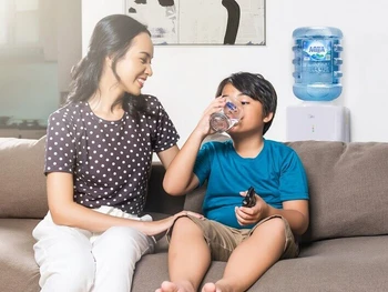 6 Cara Mengatasi Anak Susah Minum Air Putih