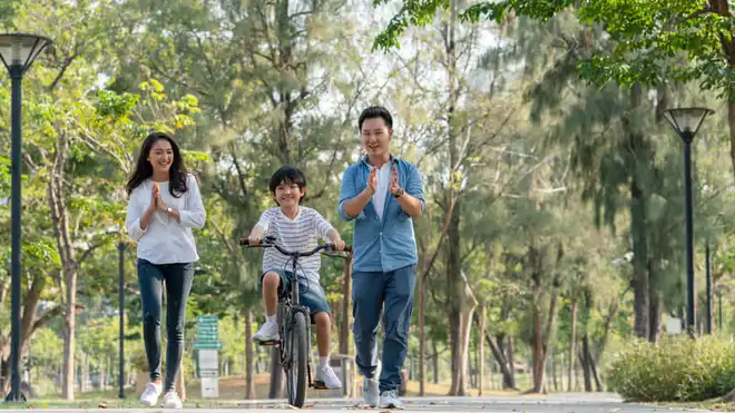 6 Manfaat Bersepeda untuk Tumbuh Kembang dan Mental Anak