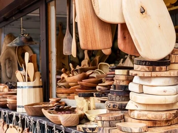 6 Rekomendasi Oleh-Oleh Lebaran untuk Keluarga saat Mudik