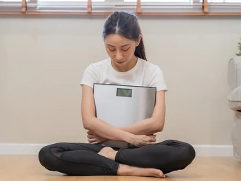 8 Penyebab Berat Badan Naik saat Puasa, Ini Tips Mencegahnya