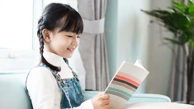 8 Manfaat Membaca Buku untuk Otak, Tingkatkan Daya Ingat!