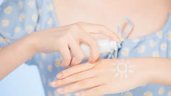 9 Manfaat Sunscreen dan Cara Menggunakannya dengan Benar