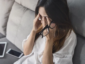 10 Efek Stres pada Tubuh yang Perlu Anda Waspadai, Catat!