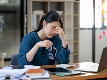 11 Cara Mengatasi Stres Kerja, Agar Tidak Burnout!