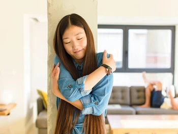 10 Cara Mencintai Diri Sendiri dan Manfaatnya