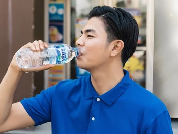 Apa itu Air Minum Murni? Cek Kriteria yang Layak Dikonsumsi