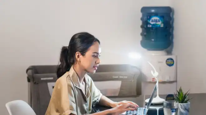 Adakah Manfaat Minum Air Dingin di Malam Hari? Ini Faktanya!