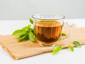 7 Manfaat Minum Teh Hijau Sebelum Tidur untuk Kesehatan