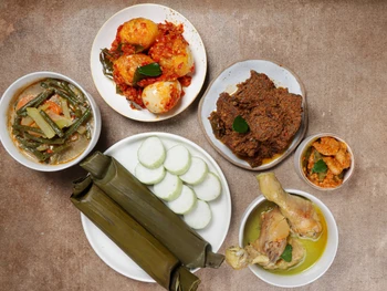 7 Makanan yang Tidak Boleh Dipanaskan Kembali Saat Sahur!