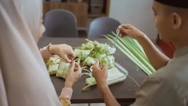 Cara Membuat Ketupat Lebaran yang Enak, Simak Resepnya!
