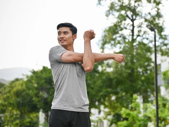 7 Manfaat Pemanasan sebelum Olahraga, Bantu Cegah Cedera!