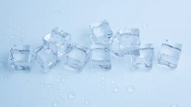 Apakah Air Es Bikin Gemuk? Yuk, Ketahui Faktanya di Sini!