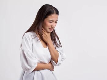 Cara Mengatasi Suara Serak yang Efektif, Patut Dicoba!