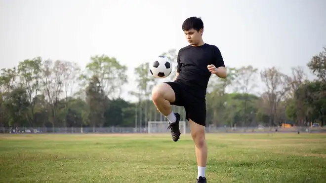 6 Latihan Fisik untuk Pemain Sepak Bola agar Kuat di Lapangan