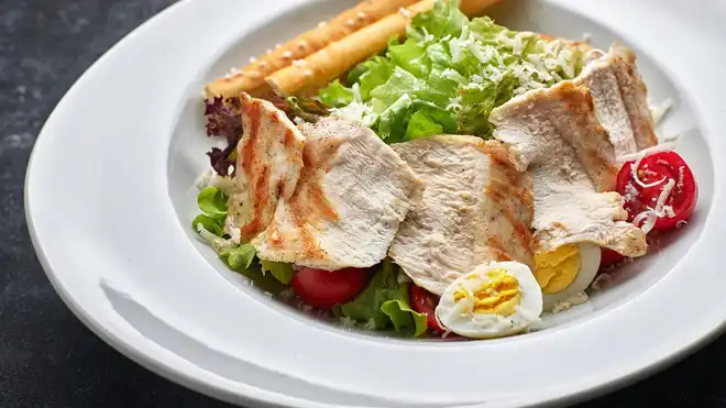 5 Daftar Makanan Rendah Serat, Bantu Lancarkan Pencernaan!