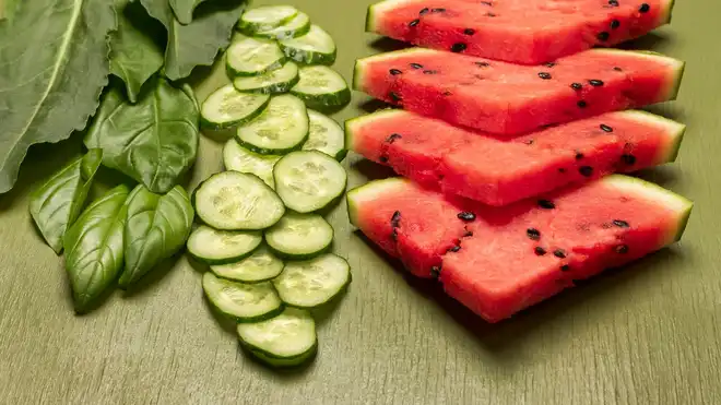 10 Rekomendasi Makanan yang Mengandung Air, Jaga Hidrasi!