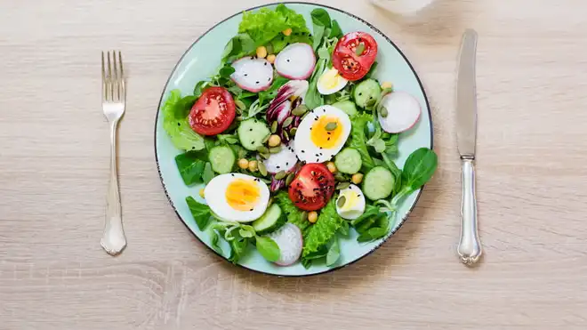 12 Menu Sarapan Rendah Kalori untuk Menjaga Berat Badan