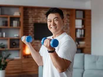 Bolehkah Minum Air Dingin setelah Olahraga? Ini Jawabannya!