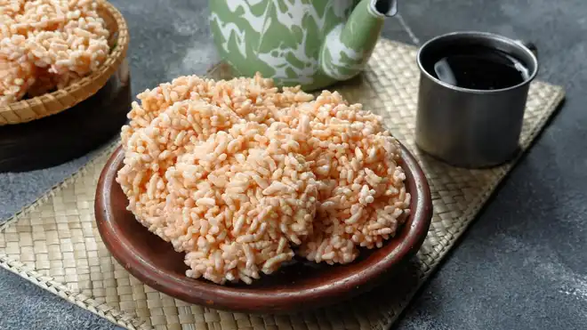 20 Oleh-Oleh Khas Solo yang Cocok untuk Anda Bawa Pulang