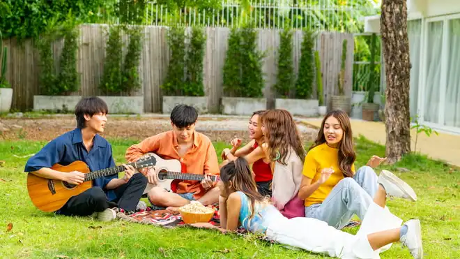 10 Permainan Family Gathering untuk Dewasa, Pasti Seru!