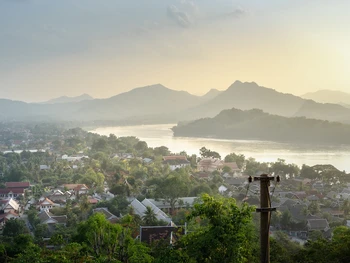 10 Tempat Liburan Keluarga di Bandung, Indah dan Edukatif